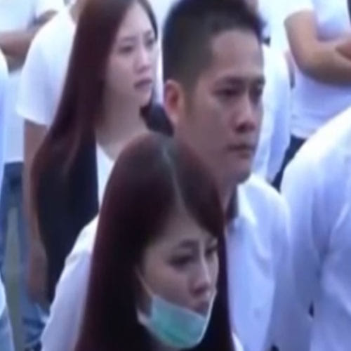 Man Marries His Dead Girlfriend's Ashes In A Ceremony