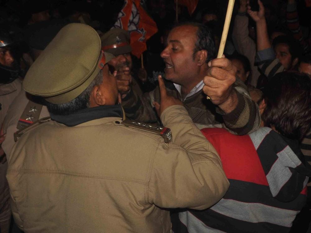 rahul gandhi ganga pujan in haridwar