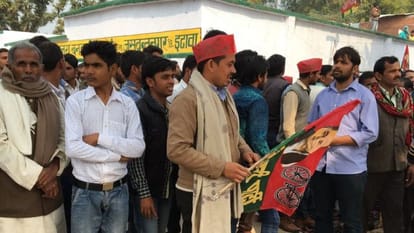 In Akhilesh-Shivpal does not finish crack