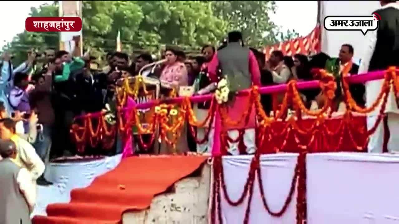 स्मृति ईरानी