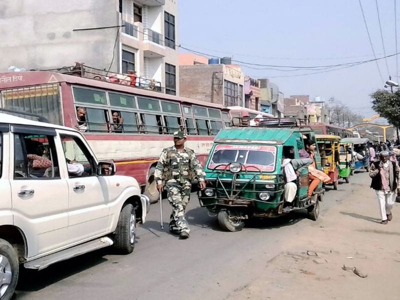 Soron gate put up eight km long jams Ndri