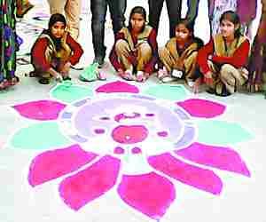 Message to vote in Rangoli