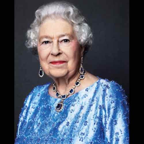 Wanted: Social Media Manager For Queen Elizabeth
