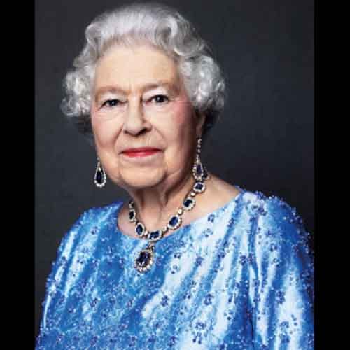 Wanted: Social Media Manager For Queen Elizabeth
