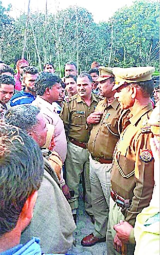 Bike riders killed in accidents, Hungama