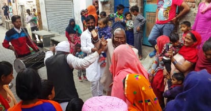 Huge celebration on girl birth in sunam sangrur
