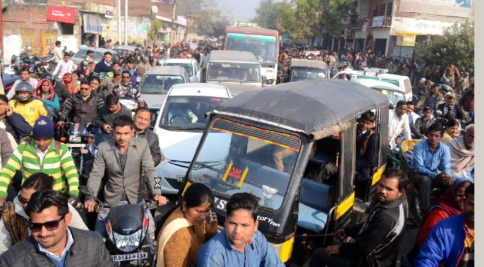 Traffic plan has failed People suffering from jam
