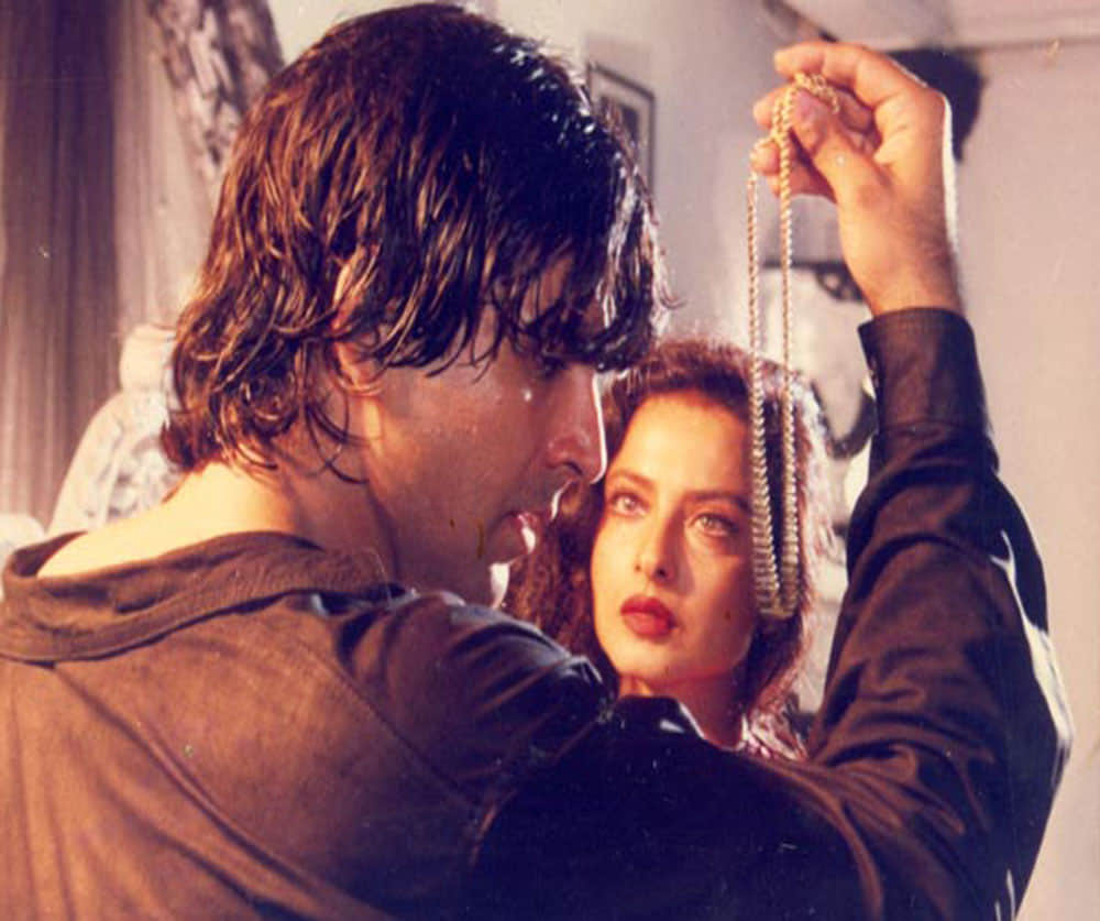 FlashBack : Raveena got insecured seeing Akshay in this heroine's arms