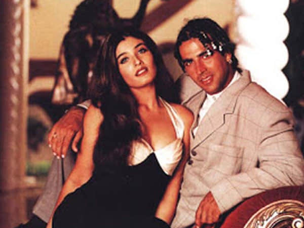 FlashBack : Raveena got insecured seeing Akshay in this heroine's arms