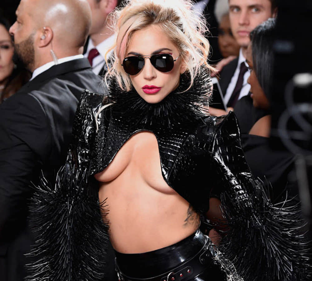 Lady Gaga Quit Smoking Completely Says will Never Smoke in Future