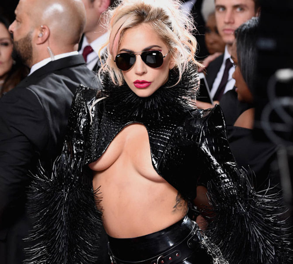 lady gaga outfit in grammy awards