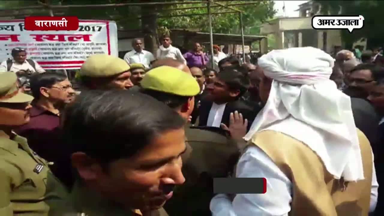 नामांकन