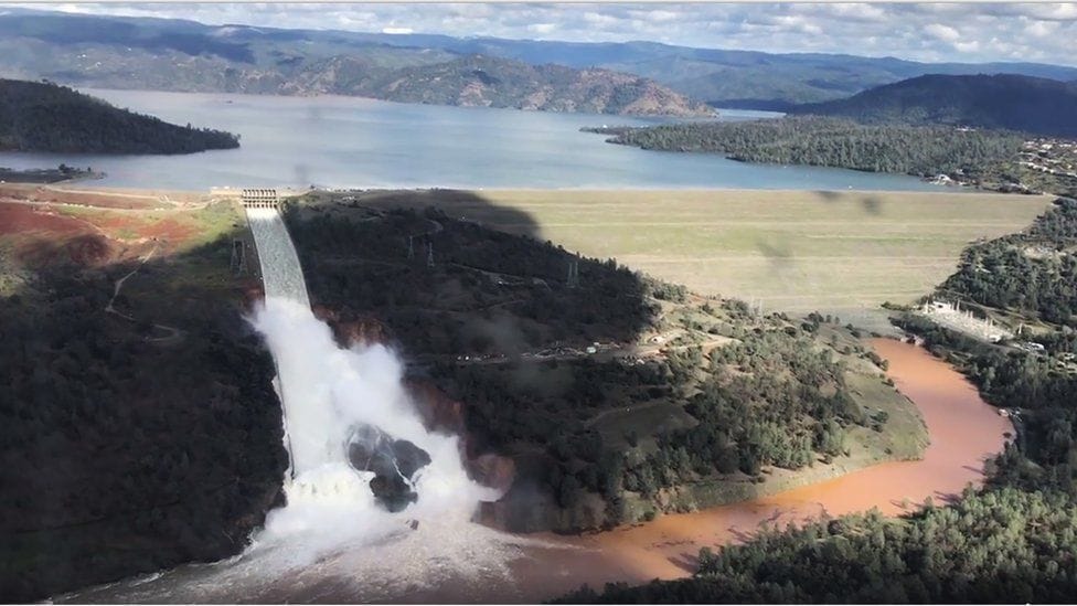 AMERICA's Biggest Dam Is At Risk of Bursting
