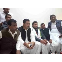 fatehabad, hindi news, politics, tanwar, spat