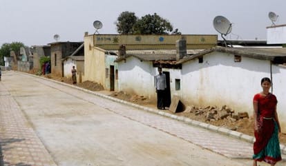 Rajyasabha MP sachin tendulkar adopts 2nd village under Sansad Adarsh Gram Yojna 