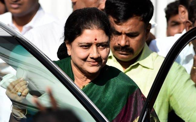 Know about real matter of shashikala natarajan case
