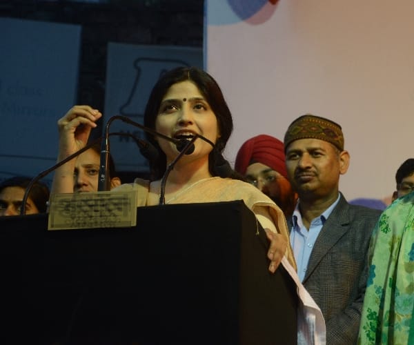  aparna yadav and dimple yadav campaign in Lucknow.
