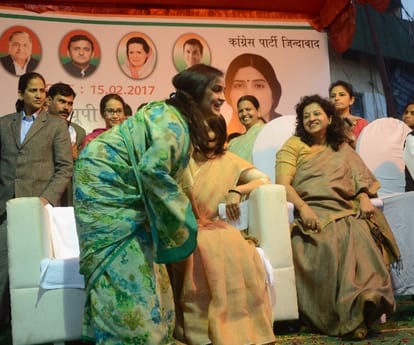 dimple yadav campaigns for aparna yadav