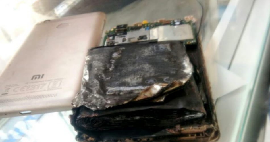 boy smartphone blast during charging, be aware of purchasing smartphone during