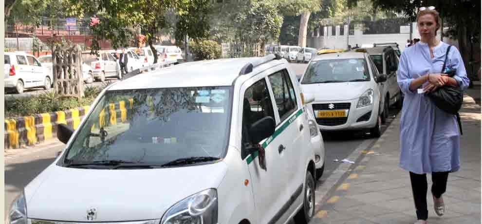 ola uber taxi drivers strike continue in delhi after six days 