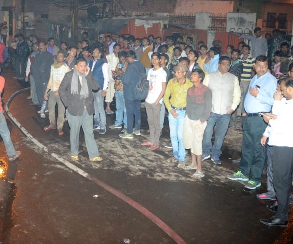 fire in agutkha factory in Lucknow.