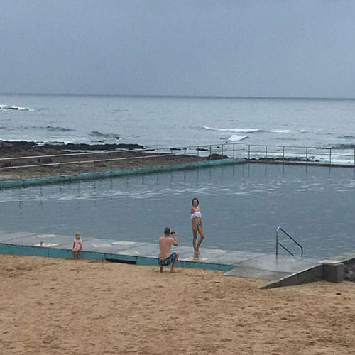 Boyfriends Go Extra Limits To Take Their's Girlfriend's Perfect Picture