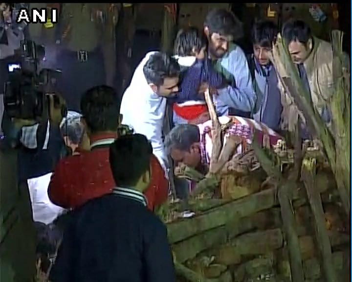 major satish dahiya martyr in handwara encounter at jammu kashmir
