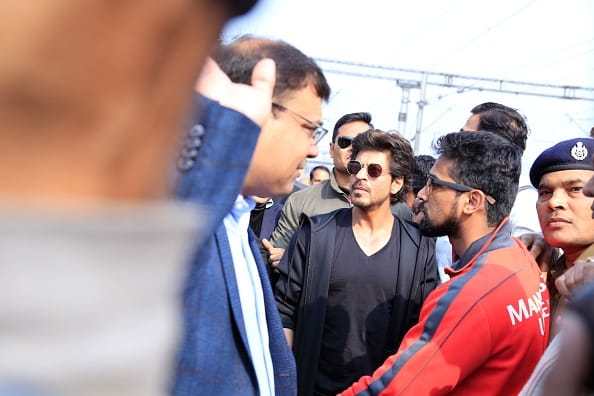 Shah Rukh Khan booked for rioting, damaging railway property