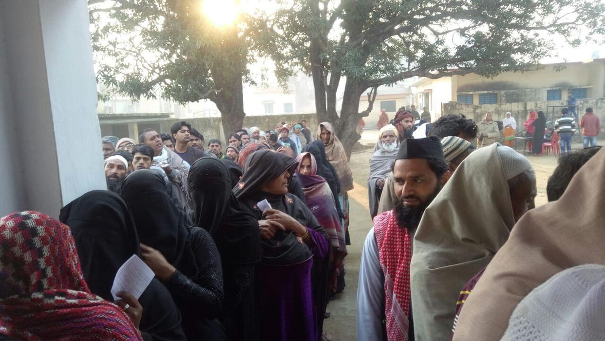 2017 election voting photos from uttarakhand