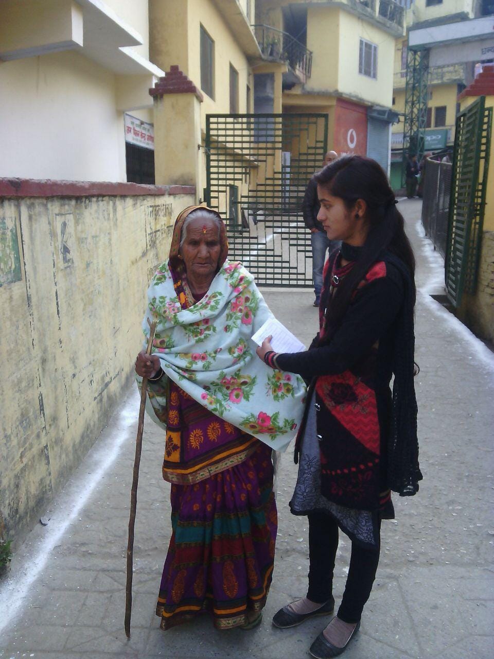 2017 election voting photos from uttarakhand