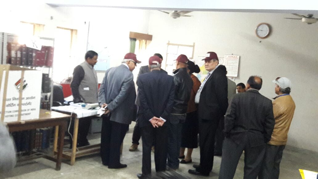 foreigners comes to see election in uttarakhand. 