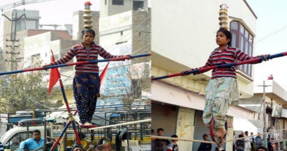little girl stunts on rope in abohar of punjab