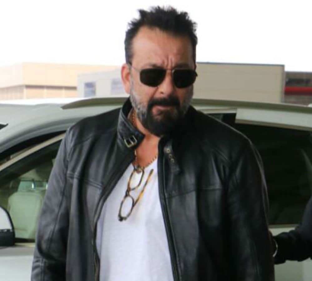 sanjay dutt crying at movie set