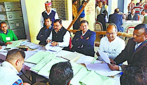 Scrutiny in the market resulted in the presence of observers and DM