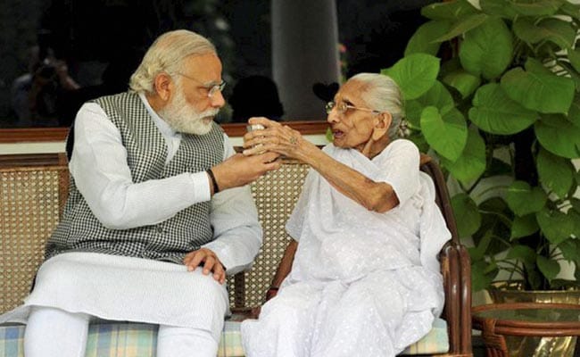 Congress workers protest outside residence of PM Modi's mother