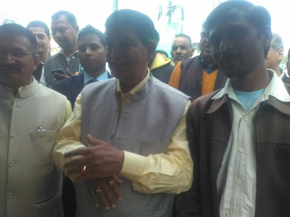 after election harish rawat spent day with public
