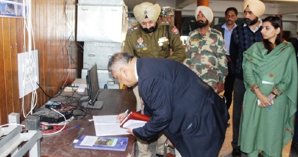 Strong rooms checking in Ludhiana, punjab assembly elections