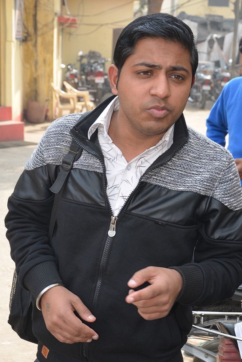 snatched mobile, accused arrested.
