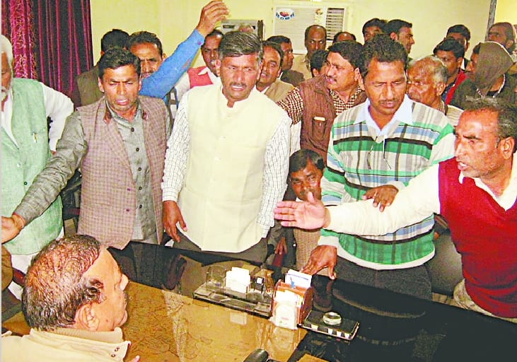 Construction stopped in Khatauli