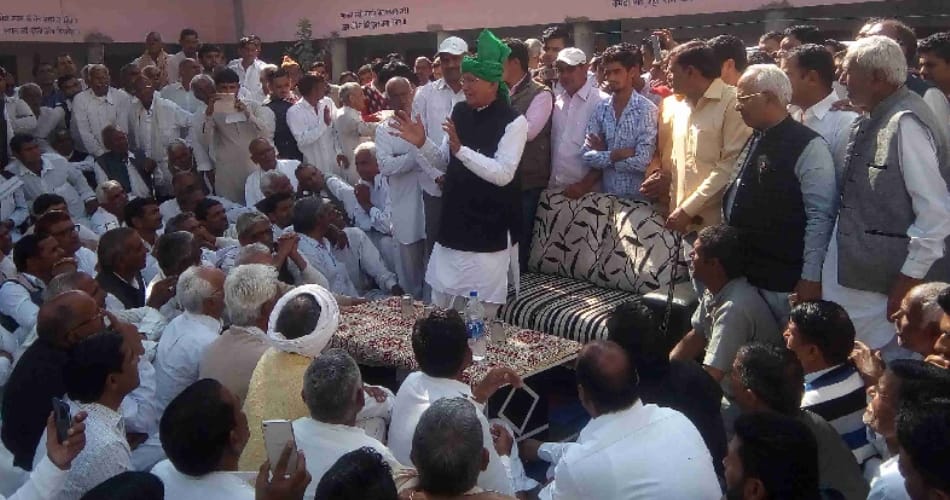 Om Parkash chautala reached  haryana after get parol