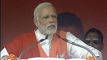 pm modi 7 big comments on opponent parties in up election