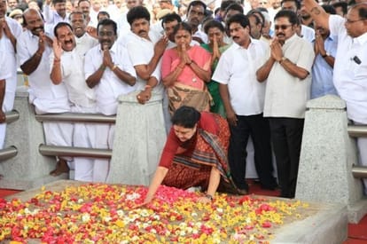 Shashikal dimand clothe after she's goning in Prison