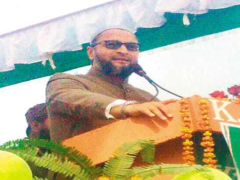 SP, BSP and BJP give three divorces: Owaisi
