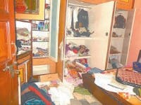 ex, chairman, home, pistal, stolen, lac, jwellery