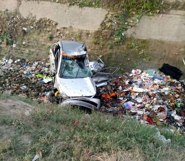 nri man and his daughter-in-law killed in road accident at jalandhar of punjab