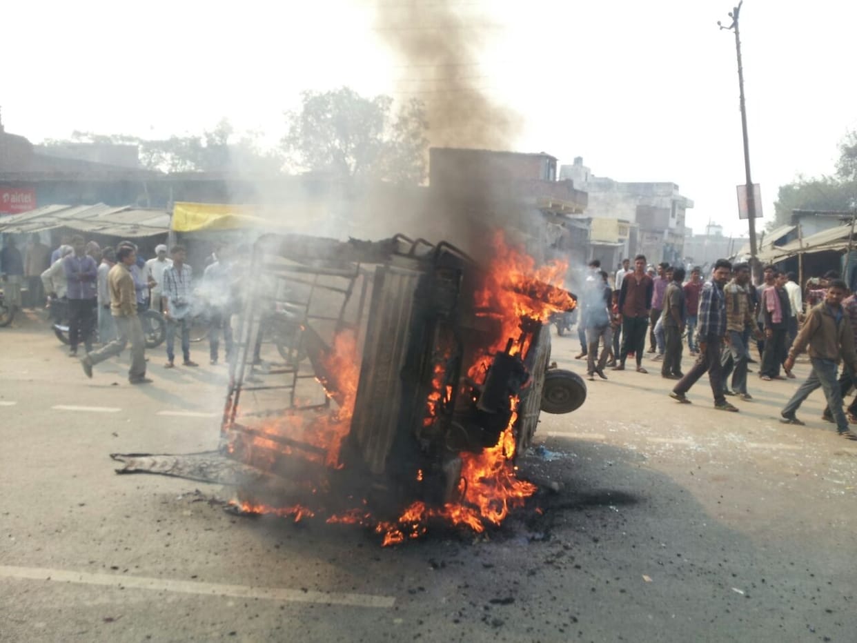 Bhadohi horrific accident on the GT Road, two killed