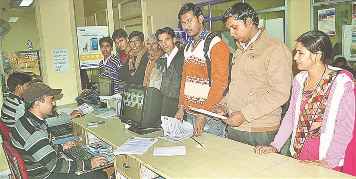 Aadhaar card is not linked with pan card then it can be Freeze