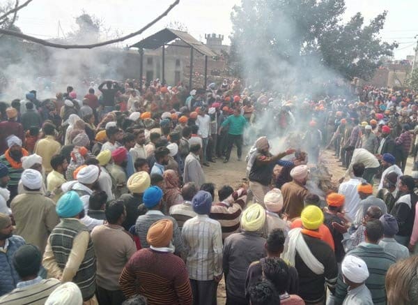funeral of eleven people killed in accident at firozpur, punjab