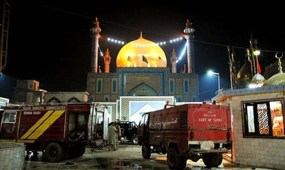 37 killed in crackdown after attack in pakistani shrine