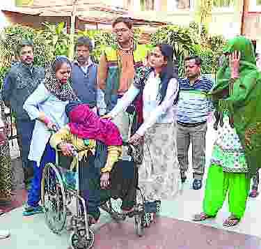 pepole protest after gangrape 